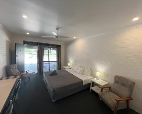 Albert Park Motor Inn